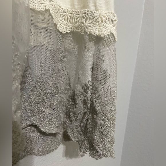 Beige Lace Shirt - Picture 4 of 5